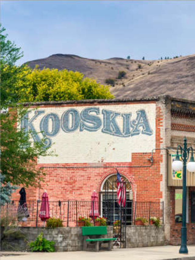 Here are 7 small towns in the USA you should know